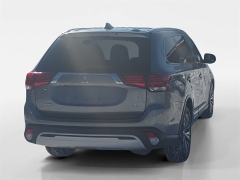 Used 2020  Mitsubishi Outlander SE FWD at Dime Down by Frank Leta near Bridgeton&comma; MO