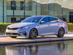  2019 Kia Optima S Auto at Dime Down by Frank Leta near Bridgeton, MO
