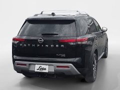 Used 2022  Nissan Pathfinder Platinum 4WD at Dime Down by Frank Leta near Bridgeton&comma; MO