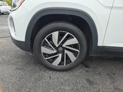 Used 2025 Volkswagen Atlas 2.0T SE w/Technology 4MOTION at Dime Down by Frank Leta near Bridgeton, MO