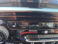 Used 2023  Jeep Grand Cherokee L Limited 4x4 at Dime Down by Frank Leta near Bridgeton&comma; MO