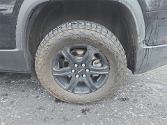 Used 2021  GMC Acadia AWD 4dr AT4 at Dime Down by Frank Leta near Bridgeton, MO