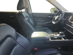 Used 2022  Nissan Pathfinder SL 2WD at Dime Down by Frank Leta near Bridgeton&comma; MO