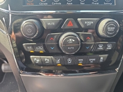 Used 2021  Jeep Grand Cherokee Limited 4x4 at Dime Down by Frank Leta near Bridgeton&comma; MO