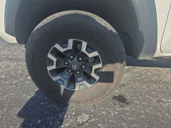 Used 2023  Toyota Tacoma 4WD TRD Off Road Double Cab 5' Bed V6 AT &lpar;Natl&rpar; at Dime Down by Frank Leta near Bridgeton&comma; MO