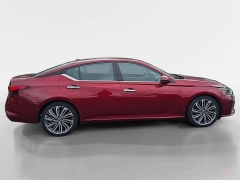 Used 2023  Nissan Altima 2.5 SL Sedan at Dime Down by Frank Leta near Bridgeton, MO