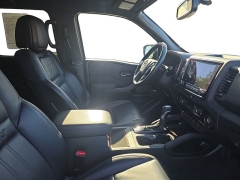 Used 2022  Nissan Frontier Crew Cab 4x4 PRO-4X Auto at Dime Down by Frank Leta near Bridgeton&comma; MO