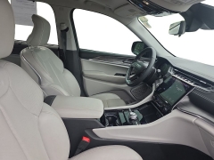 Used 2023  Jeep Grand Cherokee Overland 4x4 at Dime Down by Frank Leta near Bridgeton&comma; MO