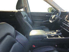 Used 2022  Nissan Pathfinder SL 2WD at Dime Down by Frank Leta near Bridgeton&comma; MO