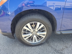 Used 2019 Nissan Pathfinder 4x4 SL at Dime Down by Frank Leta near Bridgeton, MO