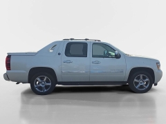 Used 2013  Chevrolet Avalanche 4d SUV 4WD LTZ at Dime Down by Frank Leta near Bridgeton&comma; MO
