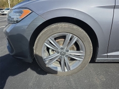 Used 2024  Volkswagen Jetta SE Auto at Dime Down by Frank Leta near Bridgeton, MO