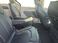 Used 2023  Chrysler Pacifica Touring L FWD at Dime Down by Frank Leta near Bridgeton&comma; MO