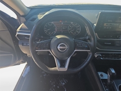 Used 2023  Nissan Altima 2&period;5 SL Sedan at Dime Down by Frank Leta near Bridgeton&comma; MO