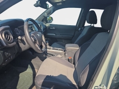 Used 2022  Toyota Tacoma 4WD TRD Sport Double Cab 5' Bed V6 MT &lpar;Natl&rpar; at Dime Down by Frank Leta near Bridgeton&comma; MO