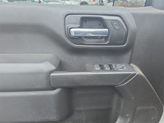 Used 2019  Chevrolet Silverado 1500 4WD Crew Cab 147" Custom at Dime Down by Frank Leta near Bridgeton&comma; MO