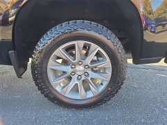 Used 2019  Chevrolet Silverado 1500 4WD Crew Cab 147" High Country at Dime Down by Frank Leta near Bridgeton, MO