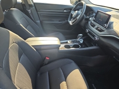 Used 2024  Nissan Altima 2&period;5 SV Sedan at Dime Down by Frank Leta near Bridgeton&comma; MO