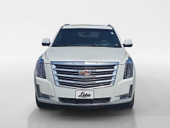 Used 2017  Cadillac Escalade 4d SUV 4WD Platinum at Dime Down by Frank Leta near Bridgeton&comma; MO