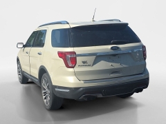 Used 2018  Ford Explorer 4d SUV 4WD Platinum at Dime Down by Frank Leta near Bridgeton&comma; MO