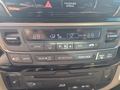 Used 2020  Honda Pilot 4d SUV AWD Touring 8-Passenger at Dime Down by Frank Leta near Bridgeton&comma; MO