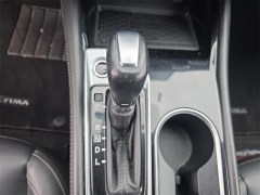 Used 2023  Nissan Altima 2.5 SL Sedan at Dime Down by Frank Leta near Bridgeton, MO