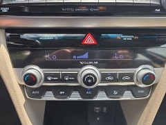 Used 2020  Hyundai Elantra Limited IVT SULEV at Dime Down by Frank Leta near Bridgeton&comma; MO