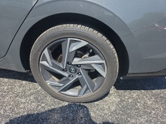 Used 2025  Hyundai Elantra SEL Convenience IVT at Dime Down by Frank Leta near Bridgeton&comma; MO