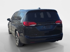 Used 2019  Chrysler Pacifica 4d Wagon Touring Plus at Dime Down by Frank Leta near Bridgeton&comma; MO
