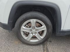 Used 2024  Jeep Compass Latitude 4x4 at Dime Down by Frank Leta near Bridgeton, MO