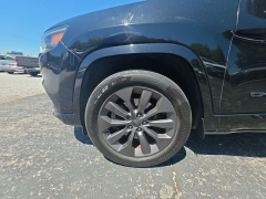 Used 2020  Jeep Cherokee High Altitude 4x4 at Dime Down by Frank Leta near Bridgeton&comma; MO