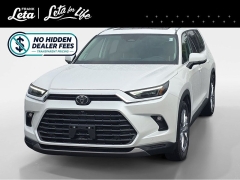Used 2025  Toyota Grand Highlander Platinum AWD at Dime Down by Frank Leta near Bridgeton&comma; MO