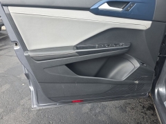 Used 2024  Volkswagen Taos SE FWD at Dime Down by Frank Leta near Bridgeton&comma; MO