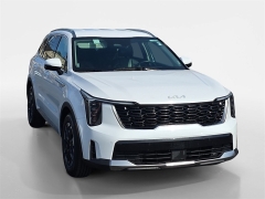 Used 2024  Kia Sorento S FWD at Dime Down by Frank Leta near Bridgeton&comma; MO