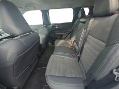 Used 2025  Mitsubishi Outlander SE S-AWC at Dime Down by Frank Leta near Bridgeton&comma; MO
