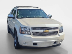 Used 2013  Chevrolet Avalanche 4d SUV 4WD LTZ at Dime Down by Frank Leta near Bridgeton&comma; MO