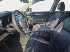 Used 2019  Subaru Legacy 4d Sedan 2&period;5i Limited at Dime Down by Frank Leta near Bridgeton&comma; MO