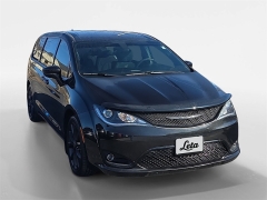 Used 2019  Chrysler Pacifica 4d Wagon Touring Plus at Dime Down by Frank Leta near Bridgeton&comma; MO