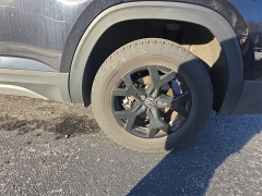 Used 2024  Volkswagen Atlas 2&period;0T Peak Edition SE w&sol;Tech 4MOTION at Dime Down by Frank Leta near Bridgeton&comma; MO