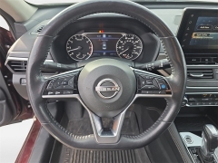 Used 2023  Nissan Altima 2.5 SL AWD Sedan at Dime Down by Frank Leta near Bridgeton, MO