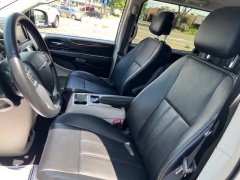 Used 2013 Chrysler Town & Country 4d Wagon Touring at VerHage Auto Sales near Holland, MI