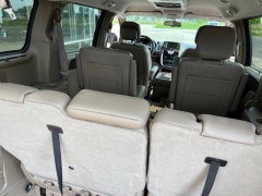 Used 2014 Chrysler Town & Country 4d Wagon Touring at VerHage Auto Sales near Holland, MI