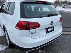 Used 2017  Volkswagen Golf Alltrack 1&period;8T DSG at VerHage Auto Sales near Holland&comma; MI