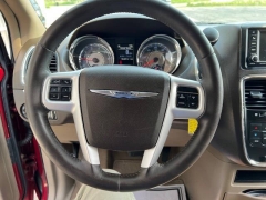 Used 2014 Chrysler Town & Country 4d Wagon Touring at VerHage Auto Sales near Holland, MI