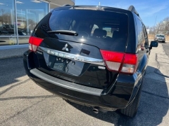 Used 2011 Mitsubishi Endeavor 4d SUV AWD SE at VerHage Auto Sales near Holland, MI