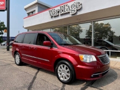 Used 2014 Chrysler Town & Country 4d Wagon Touring at VerHage Auto Sales near Holland, MI