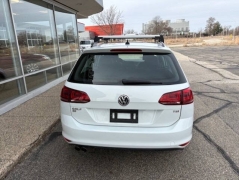 Used 2017 Volkswagen Golf SportWagen 1.8T SE Auto at VerHage Auto Sales near Holland, MI