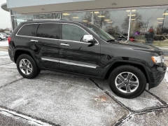 Used 2011  Jeep Grand Cherokee 4d SUV 4WD Limited at VerHage Auto Sales near Holland&comma; MI