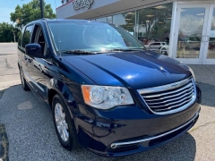 Used 2013 Chrysler Town & Country 4d Wagon Touring at VerHage Auto Sales near Holland, MI