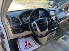 Used 2014  Chrysler Town & Country 4d Wagon Touring at VerHage Auto Sales near Holland, MI